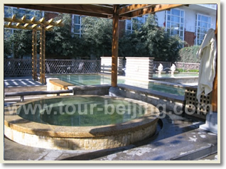 Beijing Nanshan Ski & Chunhuiyuan Hot Spring Bathing
